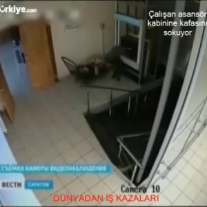 Asansör kabinine kafa sıkışması